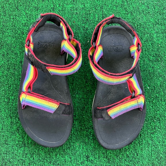 Kids Teva Tevas Sandals Rainbow Used Size 1 Little Kid - Picture 4 of 8